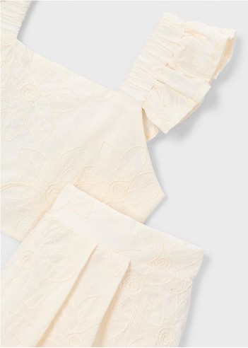 CONJUNTO BERMUDA Y TOP VOLANTES...