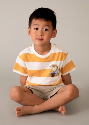 CONJUNTO PANTALÓN Y CAMISETA DE RAYAS...