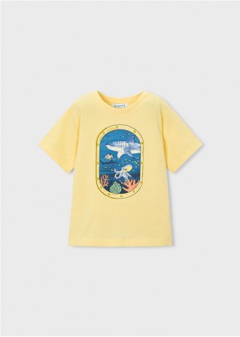 CAMISETA CON VENTANA FONDO MARINO NIÑO