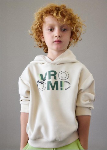 SUDADERA CON CAPUCHA NIÑO