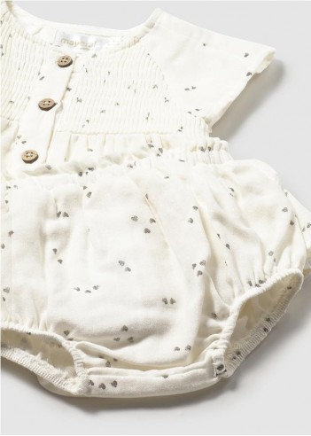 CONJUNTO CUBREPAÑAL Y BLUSA RECIÉN...