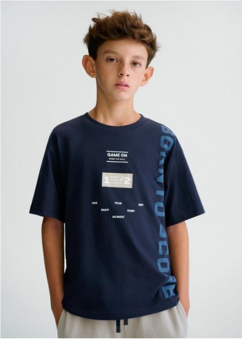 CAMISETA LETRAS FÚTBOL CHICO
