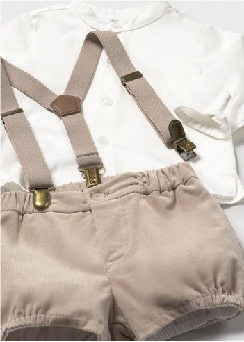 CONJUNTO PANTALÓN CORTO CON TIRANTES...