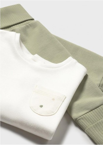 CHÁNDAL CON CAMISETA RECIÉN NACIDO