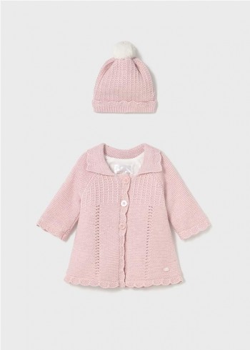 ABRIGO TRICOT CON GORRO...