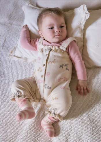 CONJUNTO PETO Y CAMISETA...