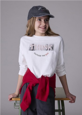 CAMISETA BÁSICA LETRAS CHICA