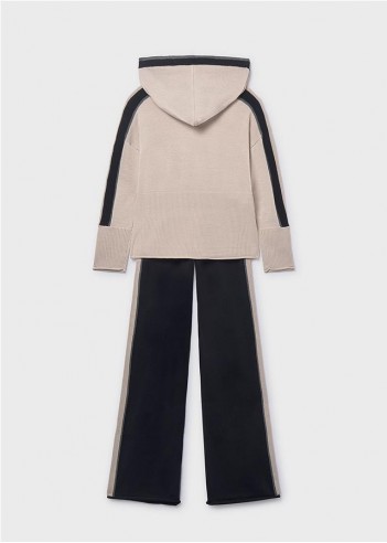 CONJUNTO PANTALÓN Y JERSEY CAPUCHA CHICA