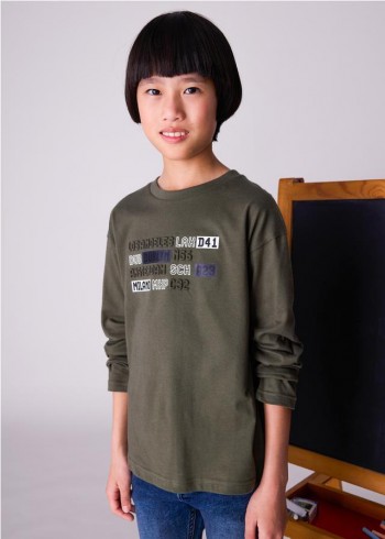 CAMISETA RELIEVE LETRAS CHICO 2