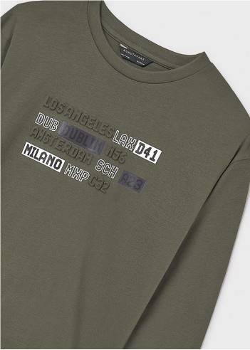 CAMISETA RELIEVE LETRAS CHICO