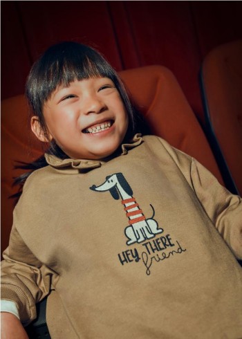 SUDADERA CUELLO VOLANTE NIÑA 2