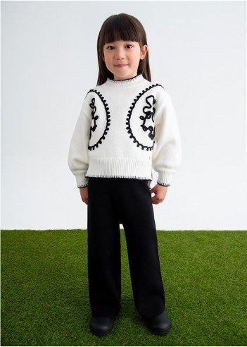 CONJUNTO PANTALÓN TRICOT BORDADOS NIÑA CONJUNTO PANTALÓN TRICOT BORDADOS NIÑA